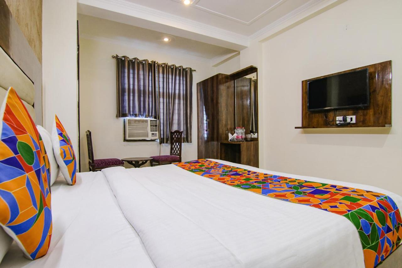 Fabhotel Airport Avalon Near Igi Airport New Delhi Exterior photo