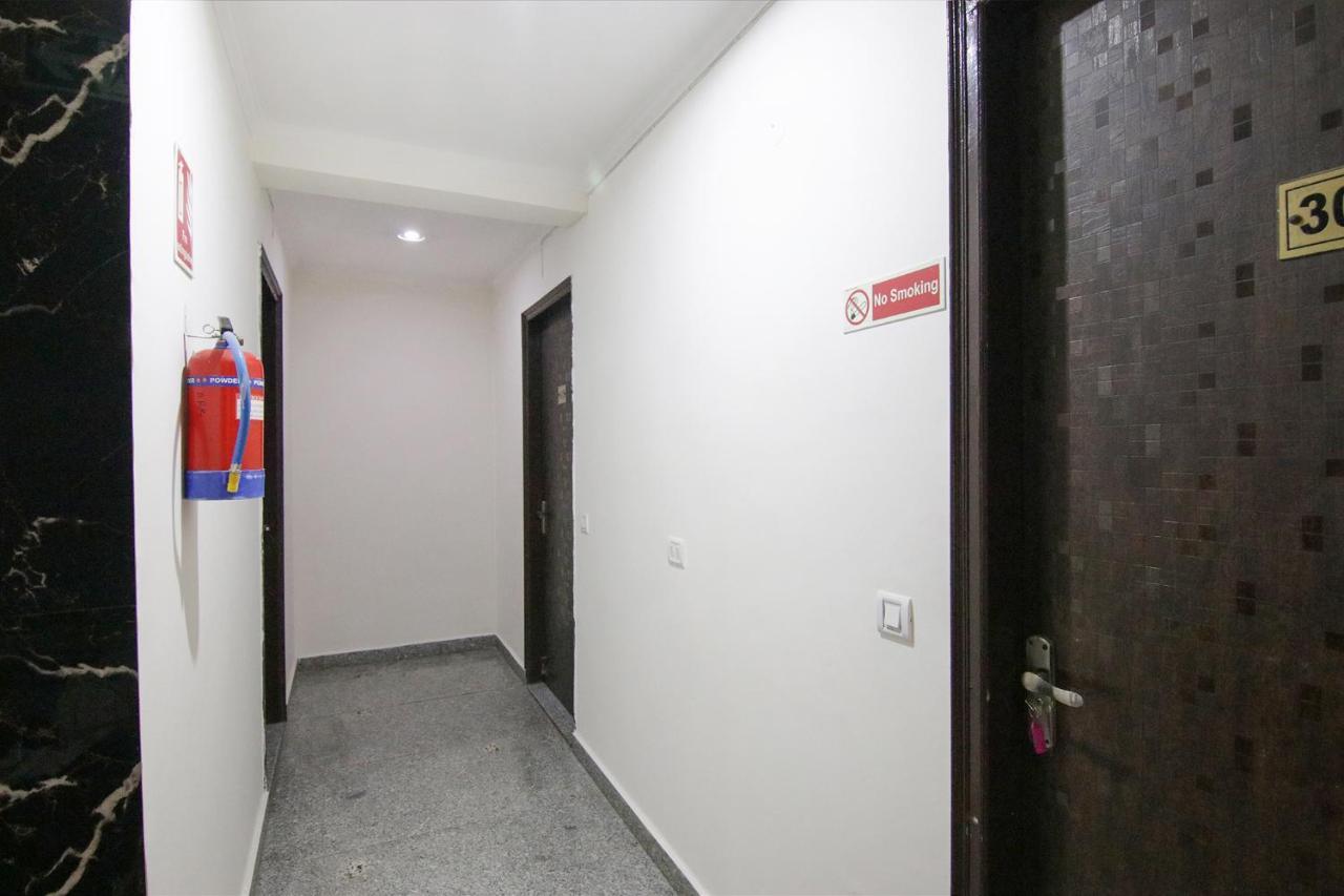 Fabhotel Airport Avalon Near Igi Airport New Delhi Exterior photo