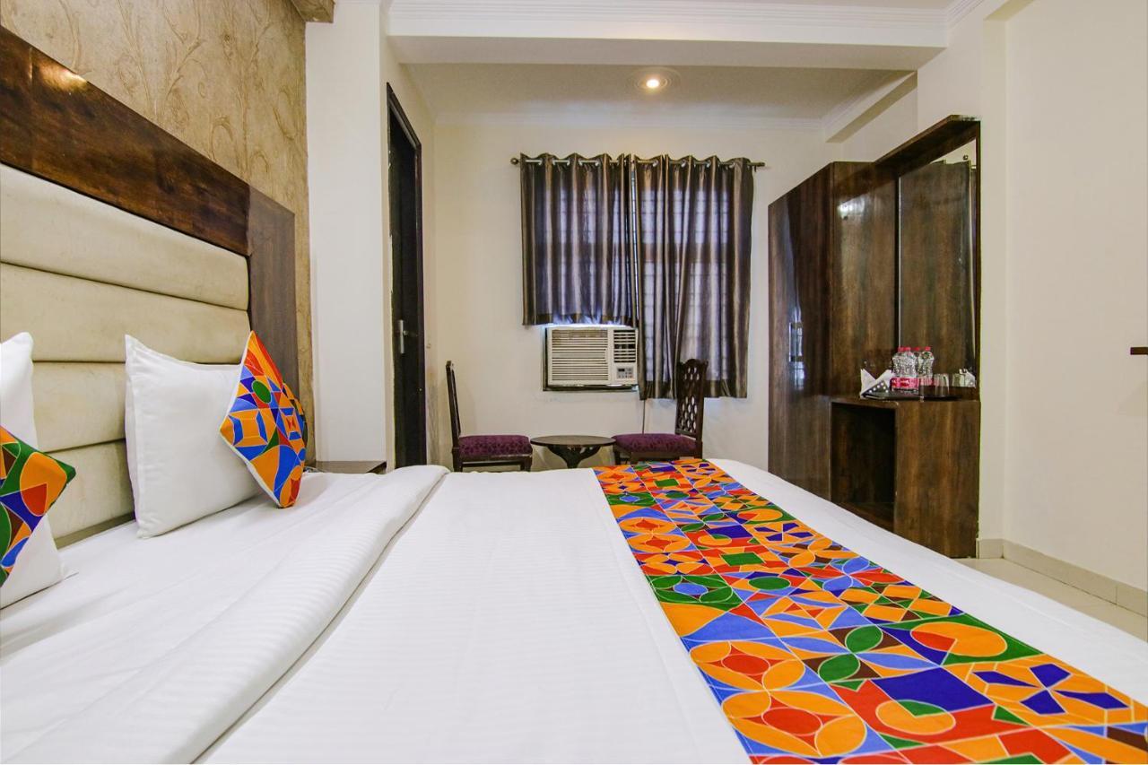 Fabhotel Airport Avalon Near Igi Airport New Delhi Exterior photo