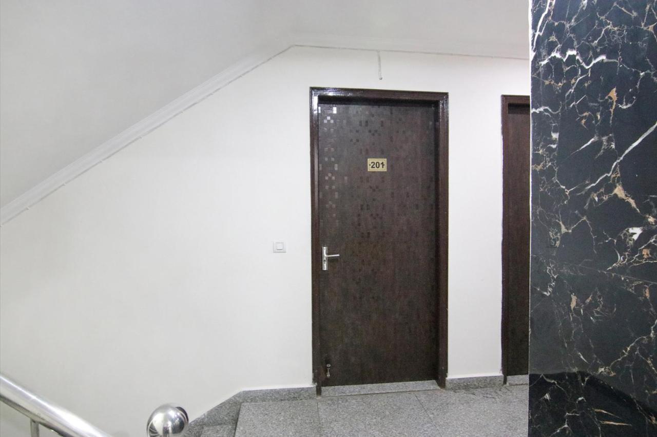 Fabhotel Airport Avalon Near Igi Airport New Delhi Exterior photo